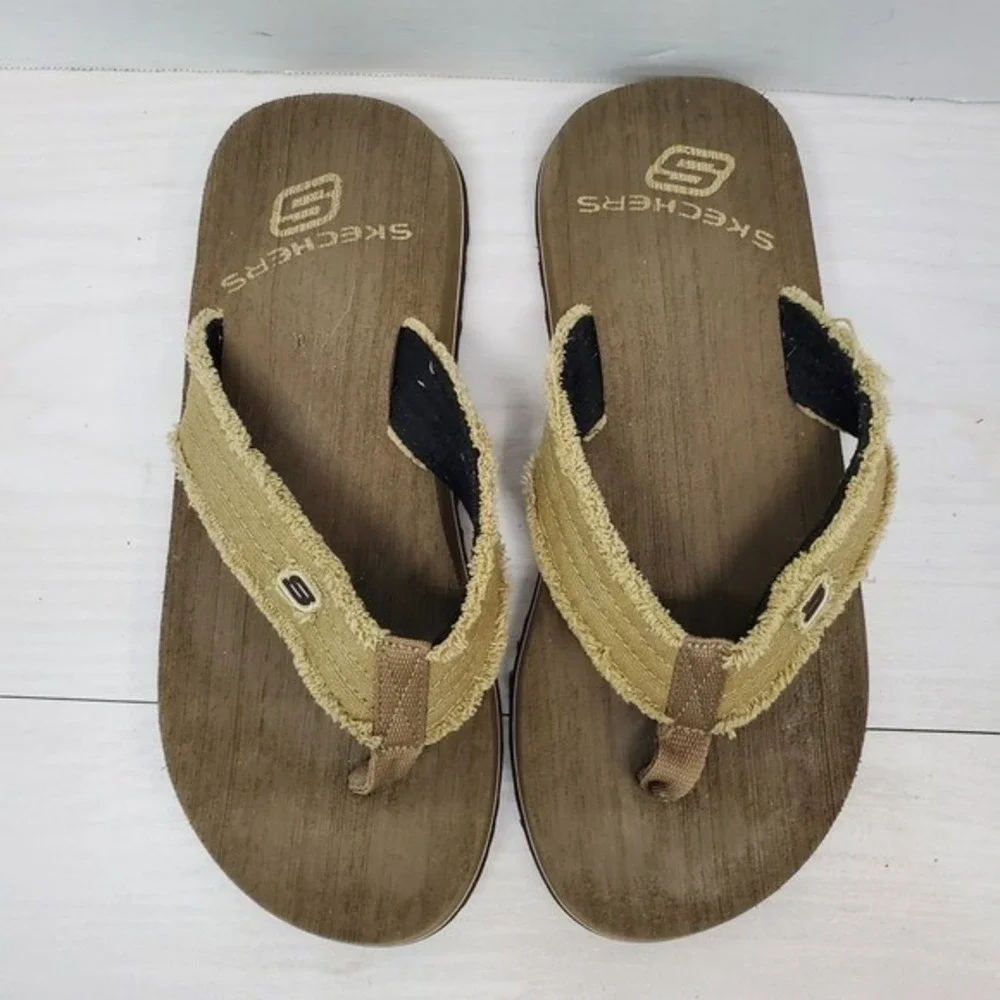 Skechers Men's Flip Flops Thong‎ Sandals Brown Tan Canvas Strap Comfort Size 7
